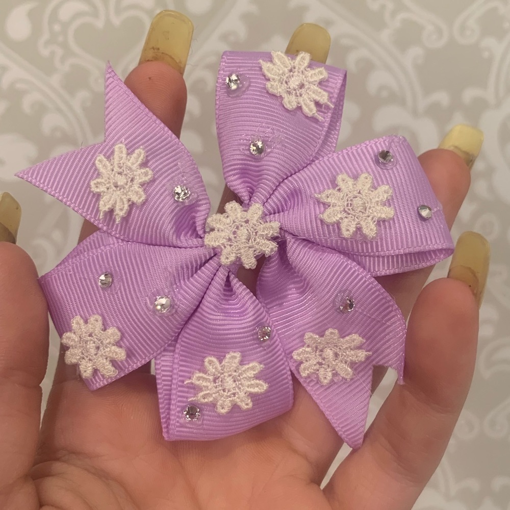 Sweet Lilac Bow
